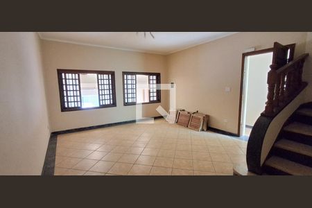 Sala de casa para alugar com 2 quartos, 212m² em Jardim do Mar, São Bernardo do Campo