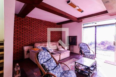 Sala de casa para alugar com 3 quartos, 400m² em Vila Pirajussara, São Paulo