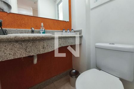 Lavabo de casa de condomínio à venda com 3 quartos, 246m² em Jardim Nova Europa, Campinas