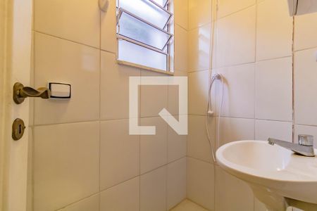 Banheiro de casa para alugar com 1 quarto, 22m² em Vila Santa Catarina, São Paulo