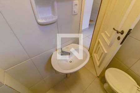 Banheiro de casa para alugar com 1 quarto, 22m² em Vila Santa Catarina, São Paulo
