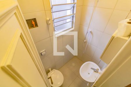Banheiro de casa para alugar com 1 quarto, 22m² em Vila Santa Catarina, São Paulo