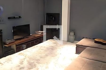 Casa à venda com 2 quartos, 137m² em Bosque da Saúde, São Paulo