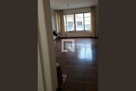 Casa para alugar com 3 quartos, 155m² em Vila Brasilina, São Paulo