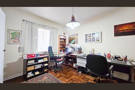 Quarto de casa à venda com 4 quartos, 165m² em Jardim Luanda, São Paulo