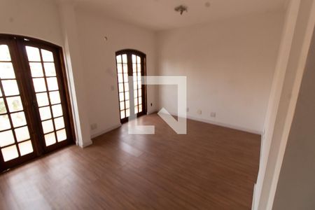 Sala de TV de apartamento para alugar com 3 quartos, 200m² em Jardim Chapadão, Campinas