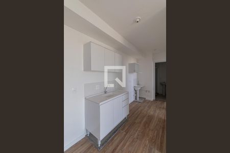 Cozinha e Área de Serviço de apartamento à venda com 2 quartos, 36m² em Vila Guilhermina, São Paulo