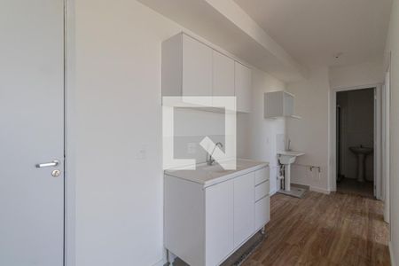 Cozinha e Área de Serviço de apartamento à venda com 2 quartos, 36m² em Vila Guilhermina, São Paulo