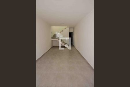 Sala de casa à venda com 3 quartos, 120m² em Jardim Iva, São Paulo