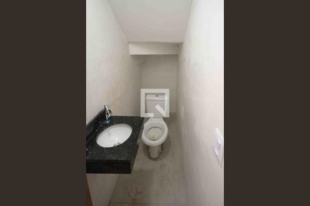 Lavabo de casa à venda com 3 quartos, 120m² em Jardim Iva, São Paulo