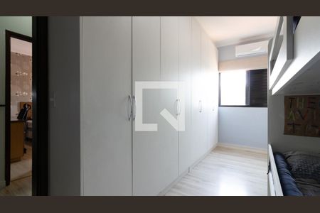 Quarto 1 de casa para alugar com 2 quartos, 140m² em Jardim Danfer, São Paulo