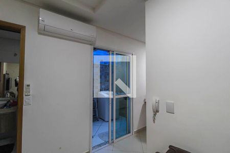Sala de apartamento à venda com 2 quartos, 42m² em Jardim Teresa, São Paulo