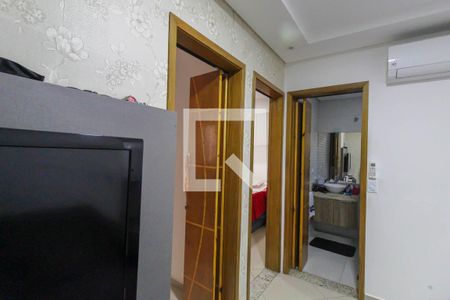 Sala de apartamento à venda com 2 quartos, 42m² em Jardim Teresa, São Paulo