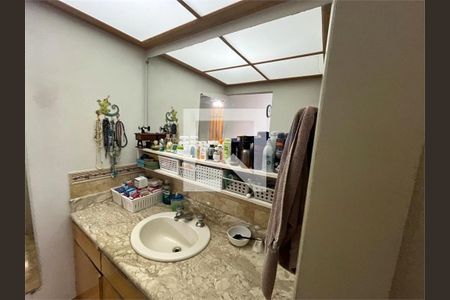 Casa à venda com 5 quartos, 400m² em Vila Santana, São Paulo