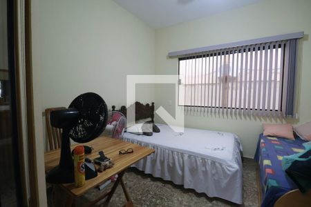 Quarto de casa para alugar com 4 quartos, 840m² em Vila Julia, Guarujá