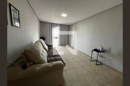 Sala de casa para alugar com 3 quartos, 250m² em Qnj 17, Brasília