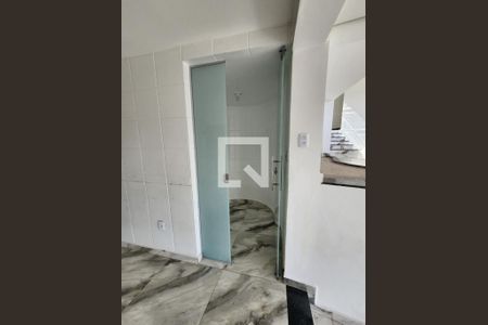 Casa à venda com 3 quartos, 120m² em Colonial, Contagem