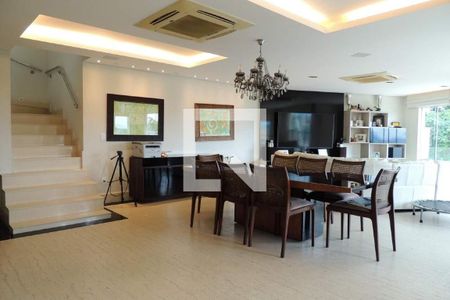 Casa à venda com 4 quartos, 298m² em Anil, Rio de Janeiro