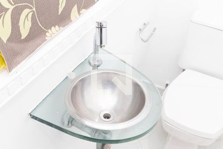 Lavabo de casa à venda com 4 quartos, 180m² em Jardim Maia, Guarulhos