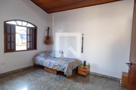 Quarto de casa para alugar com 4 quartos, 309m² em Jardim Bandeirantes, Guarulhos