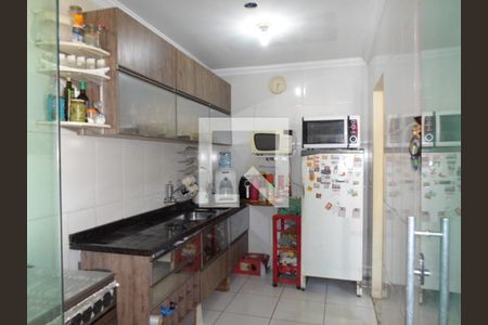 Cozinha de casa à venda com 2 quartos, 86m² em Bom Jesus, Contagem