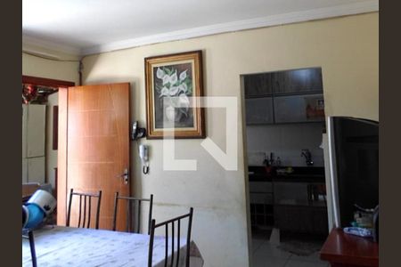 Sala de casa à venda com 2 quartos, 86m² em Bom Jesus, Contagem