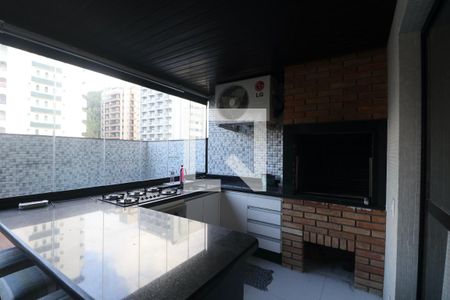 Varanda de apartamento para alugar com 5 quartos, 200m² em Barra Funda, Guarujá