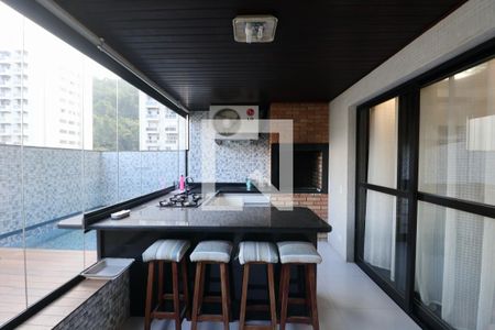 Varanda de apartamento para alugar com 5 quartos, 200m² em Barra Funda, Guarujá