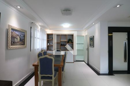 Sala de apartamento para alugar com 5 quartos, 200m² em Barra Funda, Guarujá