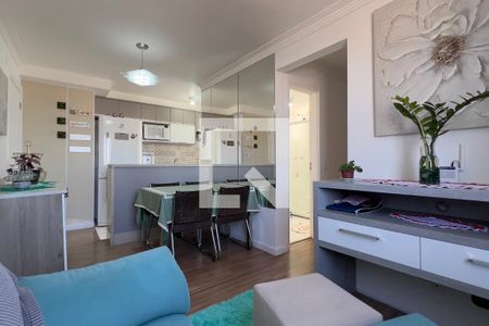 Sala de apartamento para alugar com 2 quartos, 44m² em Jardim Gracinda, Guarulhos