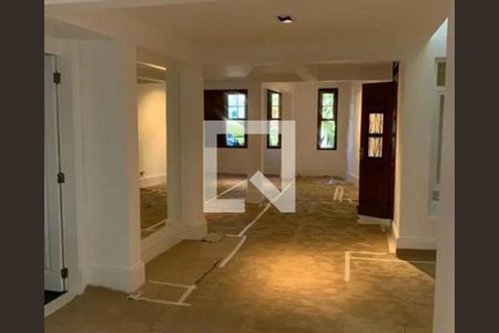 Casa à venda com 3 quartos, 300m² em Jardim Paulistano, São Paulo