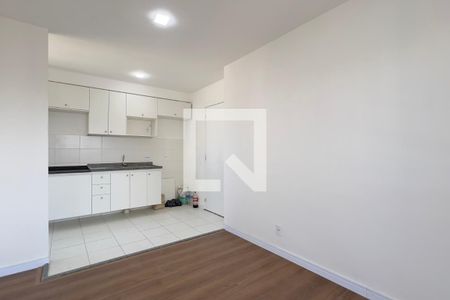 Sala de apartamento à venda com 2 quartos, 42m² em Vila Rosalia, Guarulhos