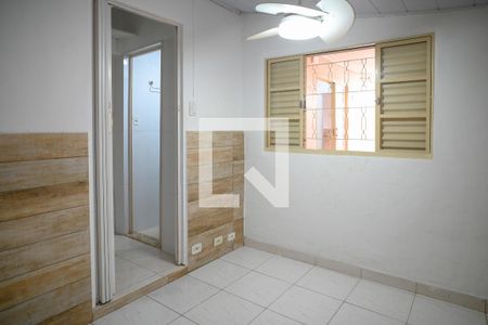 Quarto 2 de casa à venda com 2 quartos, 70m² em Vila Moinho Velho, São Paulo