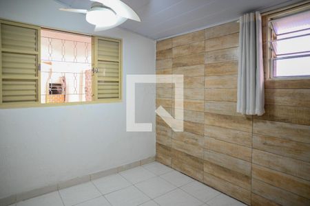 Quarto 2 de casa à venda com 2 quartos, 70m² em Vila Moinho Velho, São Paulo