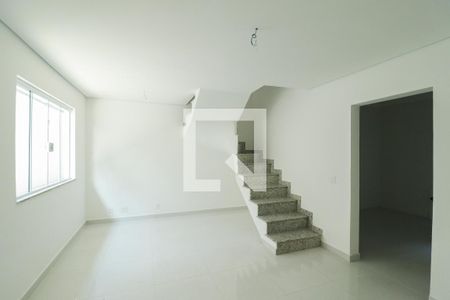 Sala de casa à venda com 3 quartos, 124m² em Jardim Santa Ines, São Paulo