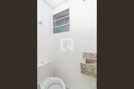 Lavabo de casa de condomínio à venda com 3 quartos, 124m² em Jardim Santa Ines, São Paulo