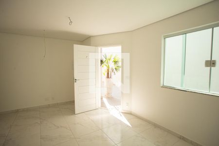 Sala de casa à venda com 3 quartos, 124m² em Jardim Santa Ines, São Paulo