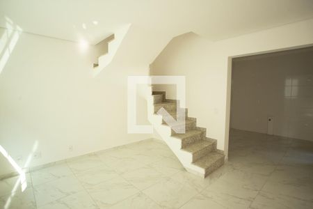 Sala de casa à venda com 3 quartos, 124m² em Jardim Santa Ines, São Paulo