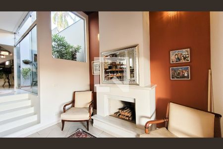 Sala de Estar de casa de condomínio à venda com 4 quartos, 276m² em Parque da Hipica, Campinas