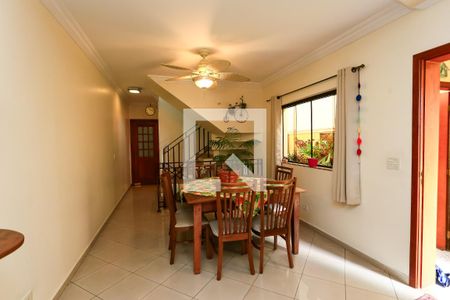 Sala de casa para alugar com 3 quartos, 210m² em Jardim Colombo, São Paulo