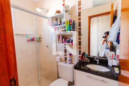 Banheiro de apartamento à venda com 3 quartos, 128m² em Vila Claudio, Santo André