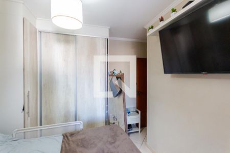 Quarto de apartamento à venda com 3 quartos, 128m² em Vila Claudio, Santo André