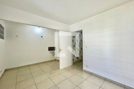Quarto 1 de casa para alugar com 6 quartos, 143m² em Vila Alexandria, São Paulo