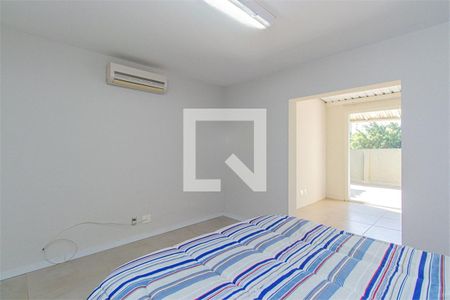 Casa à venda com 2 quartos, 102m² em Vila Campo Grande, São Paulo