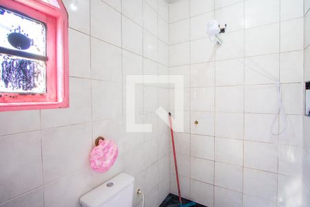 Banheiro da Suíte 1 de casa à venda com 3 quartos, 209m² em Vila Mazzei, Santo André