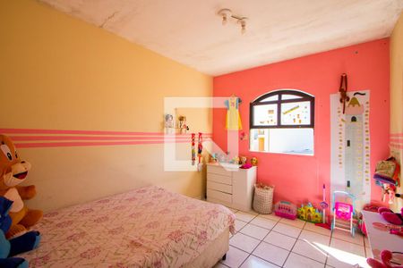 Suíte 1 de casa à venda com 3 quartos, 209m² em Vila Mazzei, Santo André