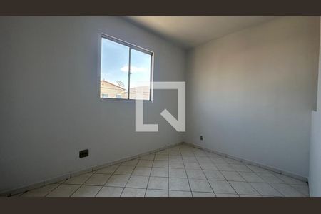 Quarto de casa à venda com 2 quartos, 69m² em Fonte Grande, Contagem