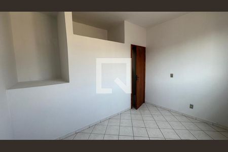 Quarto de casa à venda com 2 quartos, 69m² em Fonte Grande, Contagem