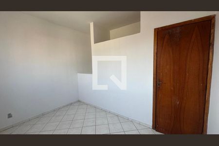 Quarto de casa à venda com 2 quartos, 69m² em Fonte Grande, Contagem