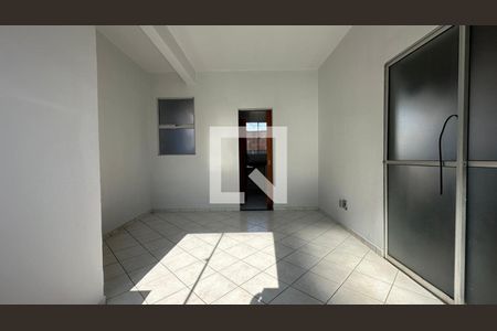 Sala de casa à venda com 2 quartos, 69m² em Fonte Grande, Contagem